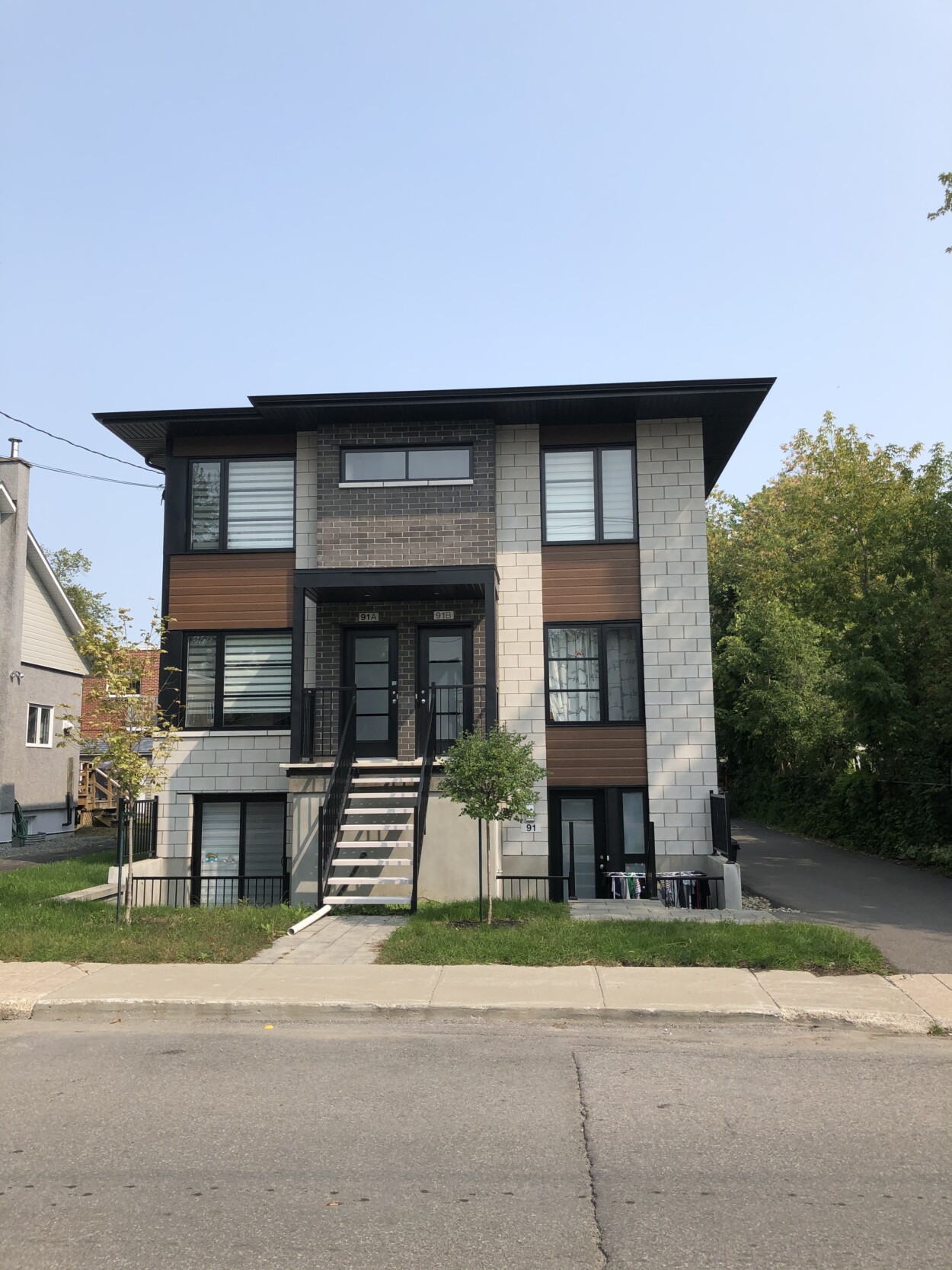 Le 91 Avenue Laval